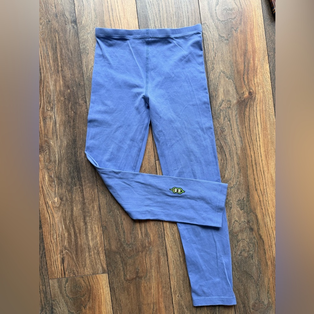 Peekaboo Beans Leggings